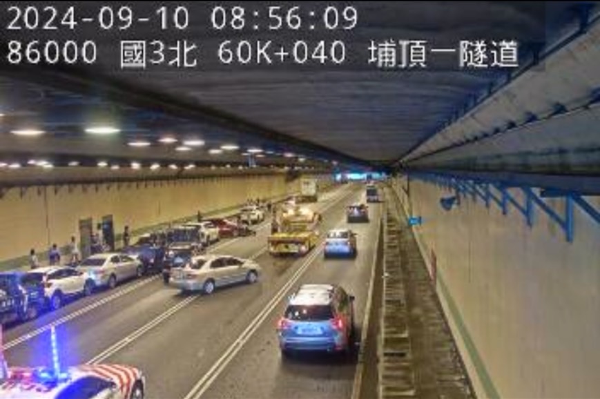 快訊／國道三號埔頂一隧道16車連環追撞　國道警籲改道