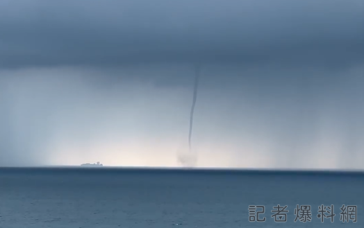 影／奇景！小琉球出現水龍捲　目擊民眾驚：相當少見