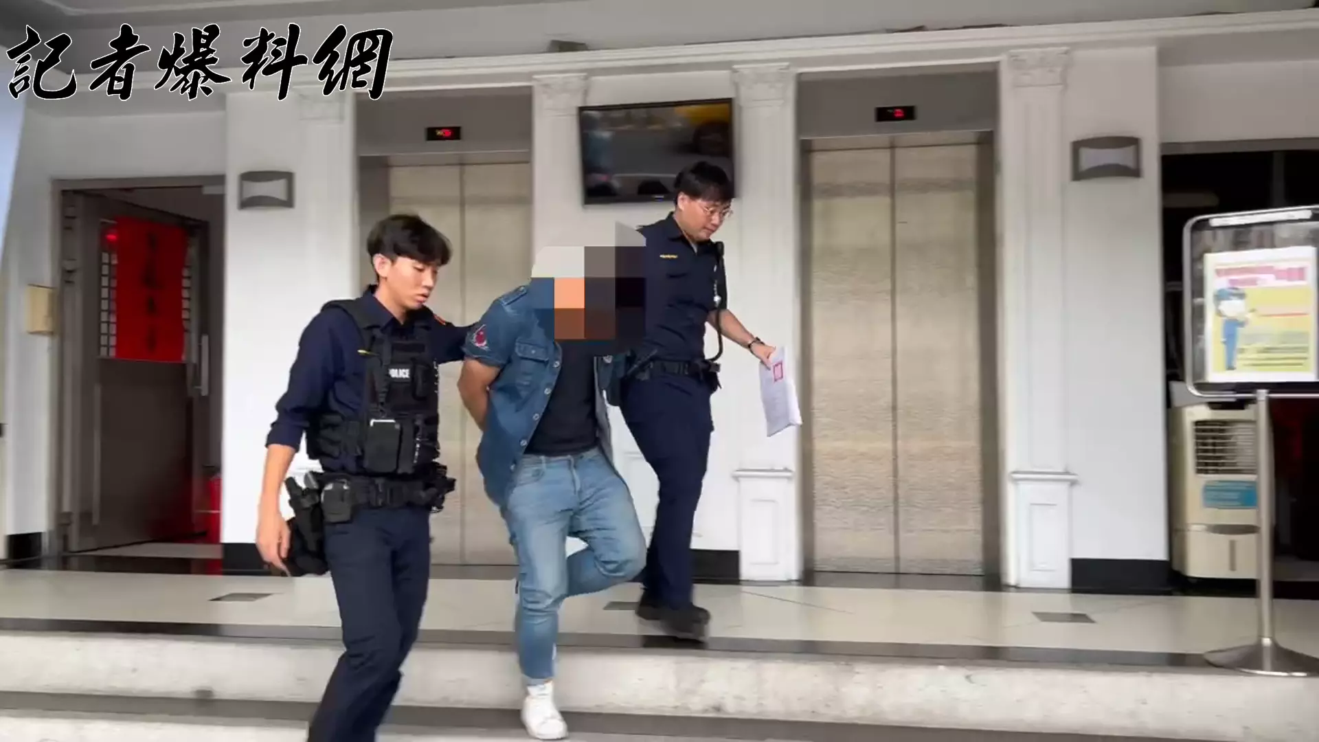 ▲擔任髮型師的37歲黃姓男子，昨（27）日23時許涉嫌在板橋區文化路二段1間寵物水族賣場，偷拍1名女大生的「裙底風光」。（翻攝畫面）