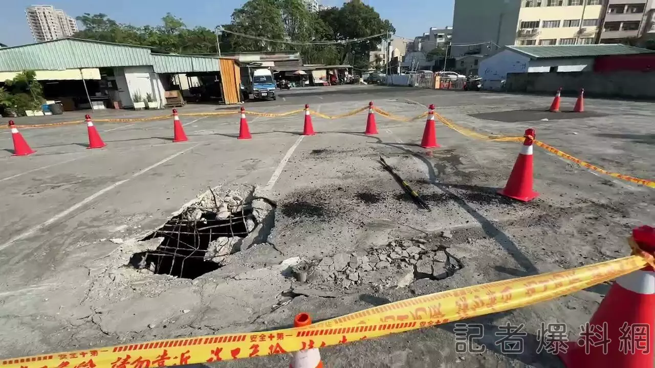 台南小東菜市場「驚現天坑」！砂石車後輪險墜地下室　駕駛嚇傻了