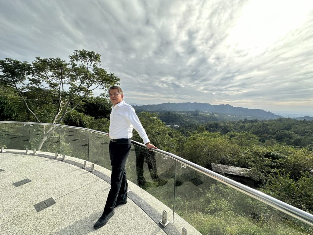 精湛建設總經理陳志聲。王鈞生攝